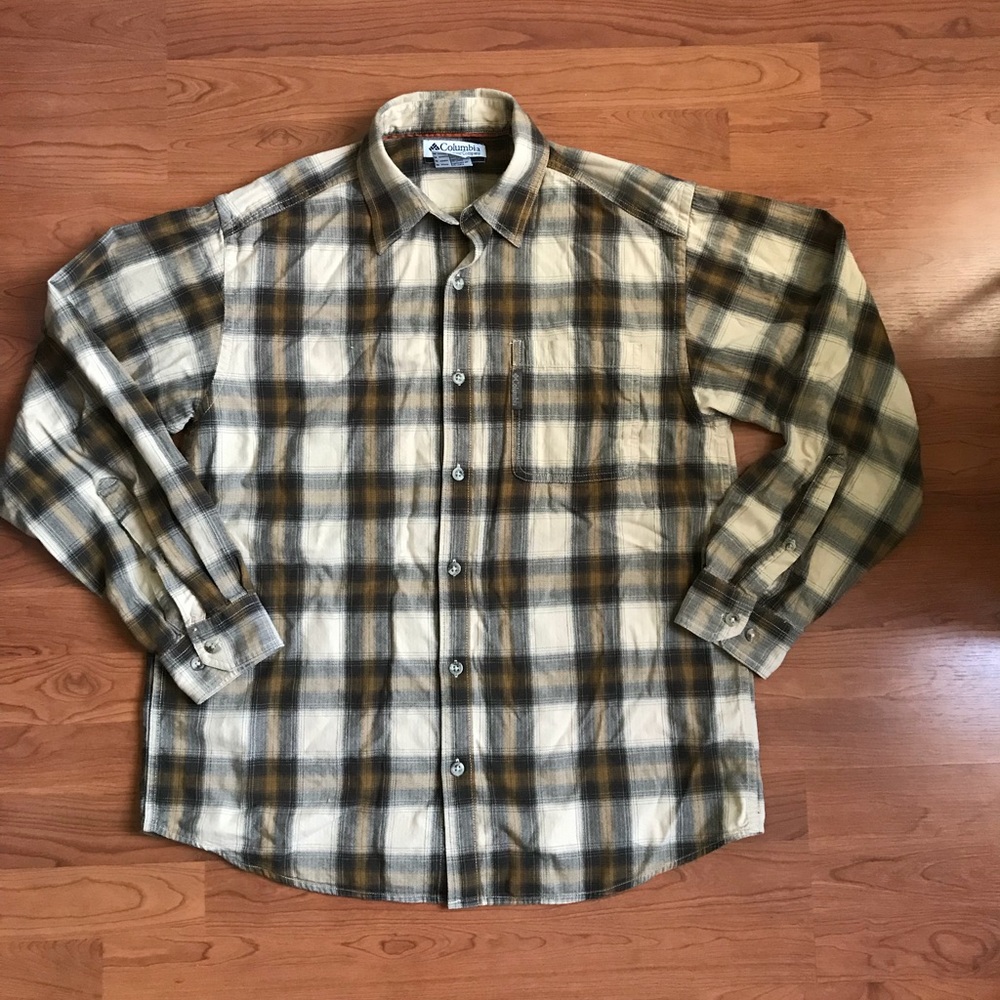 End Columbia button up